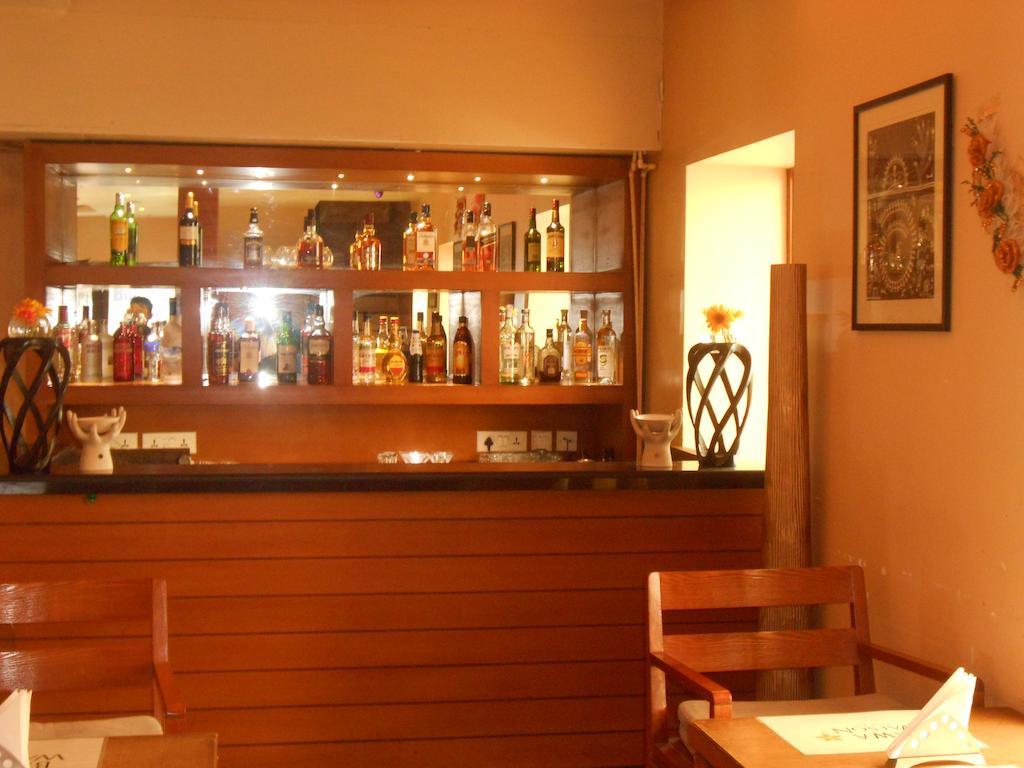Hotel Walson Spa'O'Tel Kolkata Bagian luar foto