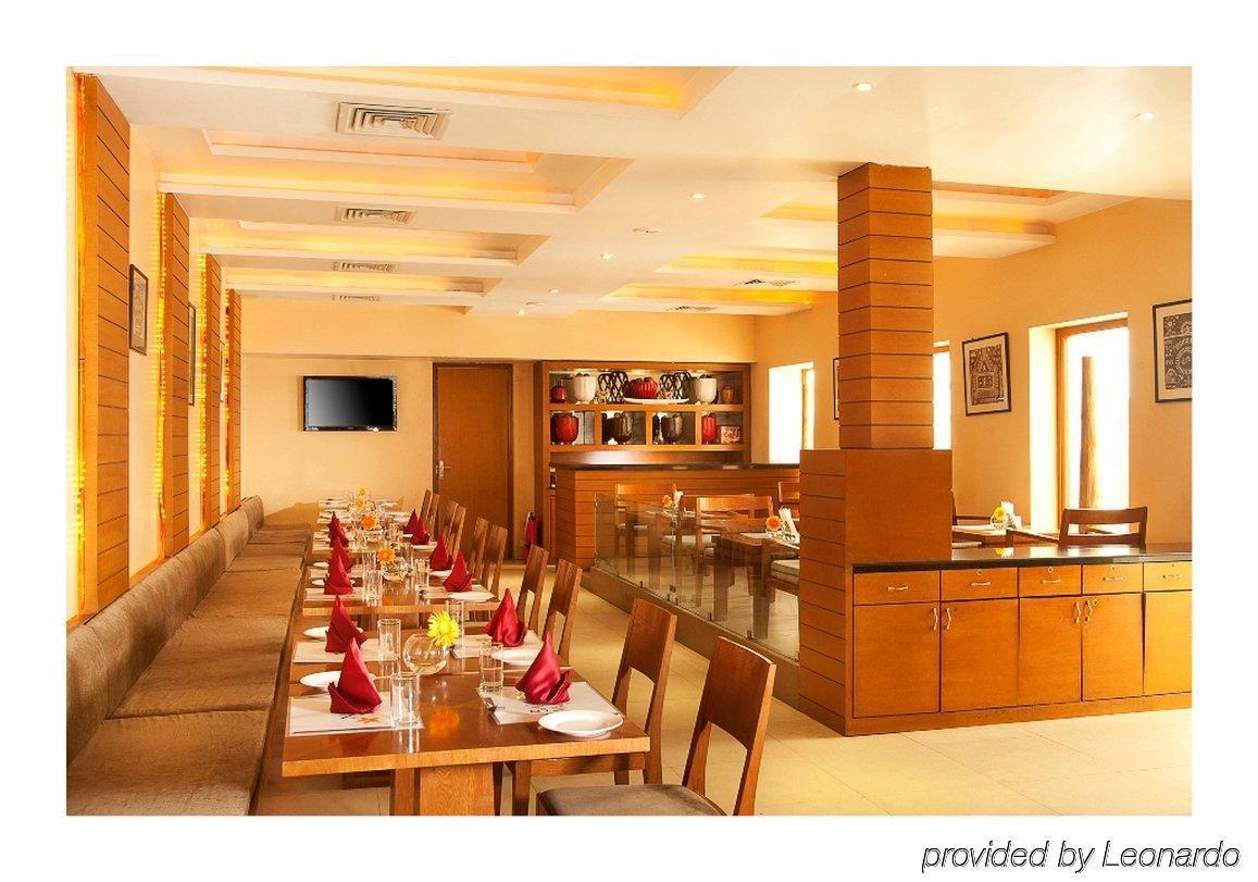 Hotel Walson Spa'O'Tel Kolkata Restoran foto